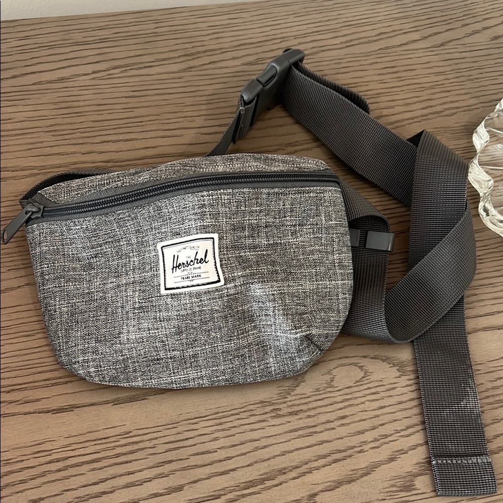 Herschel Supply Company Grey Crossbody Bag